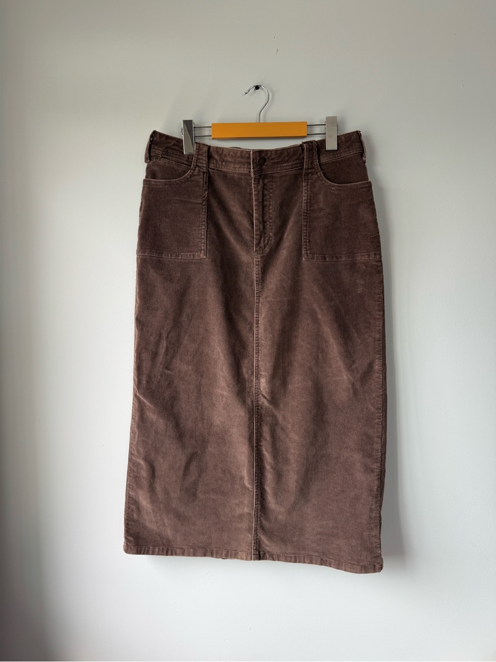 (10) Women's Brown Corduroy Midi Skirt
